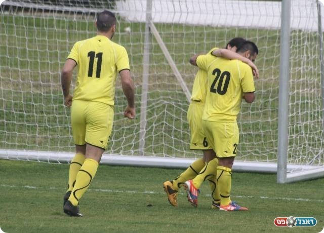 סוף סוף שער. לזמי חוגג (מיכה פישנזון)